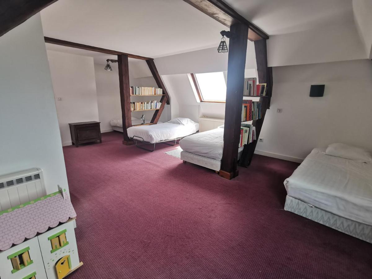 Le Balcon Des Vents Apartman Granville Kültér fotó
