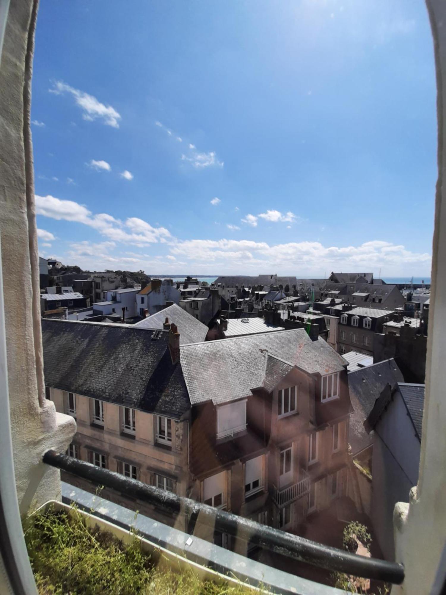 Le Balcon Des Vents Apartman Granville Kültér fotó